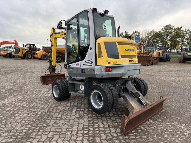 Neuson EW65, Verstellausleger, Hydr. S.W.S.,Div. Löffel - Колісний екскаватор: фото 3 Neuson EW65, Verstellausleger, Hydr. S.W.S.,Div. Löffel - Колісний екскаватор: фото 3