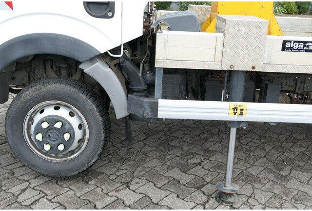 Nissan 32.12 4x2, 11m Arbeitshöhe, Klima,3. Sitz - Автовишка: фото 3 Nissan 32.12 4x2, 11m Arbeitshöhe, Klima,3. Sitz - Автовишка: фото 3