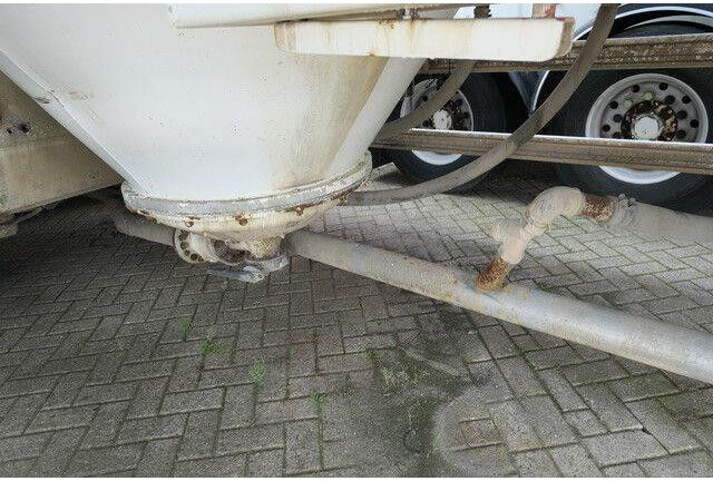 SPITZER SF 2743 PI, Zement, Alu-Felgen, 43m³, 1 Kammer - Напівпричіп цистерна: фото 4 SPITZER SF 2743 PI, Zement, Alu-Felgen, 43m³, 1 Kammer - Напівпричіп цистерна: фото 4