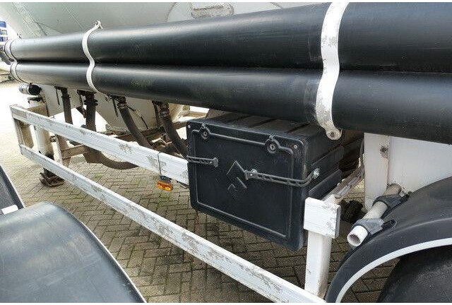 SPITZER SF 2743 PI, Zement, Alu-Felgen, 43m³, 1 Kammer - Напівпричіп цистерна: фото 5 SPITZER SF 2743 PI, Zement, Alu-Felgen, 43m³, 1 Kammer - Напівпричіп цистерна: фото 5