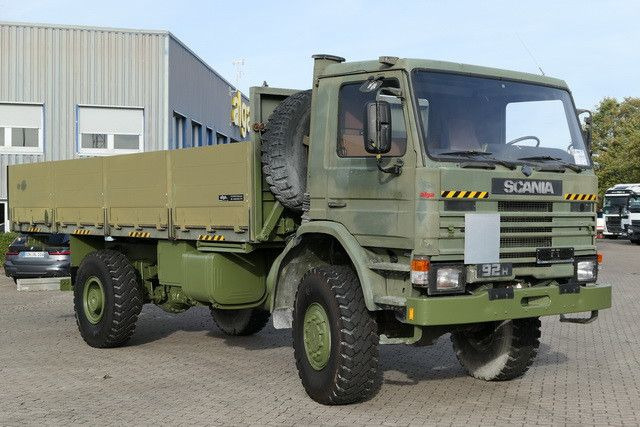 Scania P92HK 4x4, Allrad, Einzelbereifung, Klima, 40tkm - Бортова вантажівка/ Платформа: фото 4 Scania P92HK 4x4, Allrad, Einzelbereifung, Klima, 40tkm - Бортова вантажівка/ Платформа: фото 4