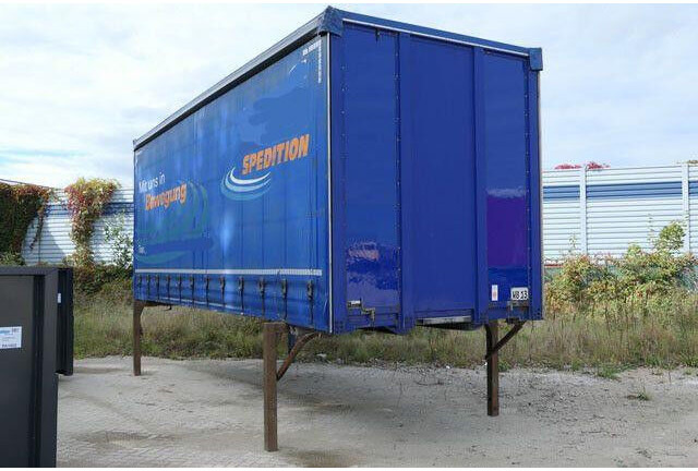 Stern BDF, Schiebeplane, Alu-Bordwände - Вантажівка шасі: фото 2 Stern BDF, Schiebeplane, Alu-Bordwände - Вантажівка шасі: фото 2