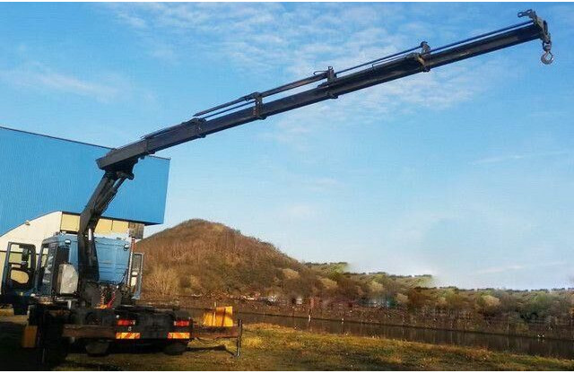 MAN 26.413/26.460 TGA 6x2, Kran Effer 335 5S, Klima - Тягач: фото 3 MAN 26.413/26.460 TGA 6x2, Kran Effer 335 5S, Klima - Тягач: фото 3