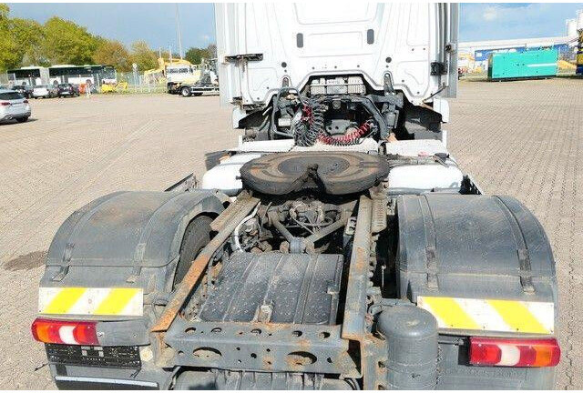 Mercedes-Benz 2443 LS Actros 6x2, 3-Achser, 24to. GG, Waage - Тягач: фото 4 Mercedes-Benz 2443 LS Actros 6x2, 3-Achser, 24to. GG, Waage - Тягач: фото 4