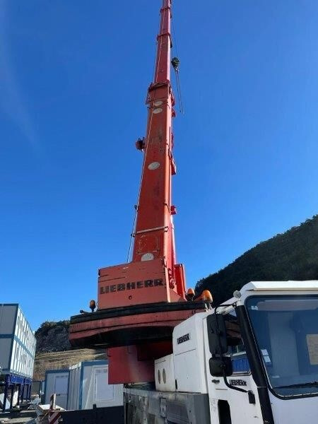 Liebherr LTM 1090-2 - Автокран: фото 1 Liebherr LTM 1090-2 - Автокран: фото 1