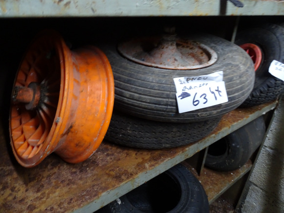 2 Roues de brouette, 2 Roues de diable, Jante plastique - Колесо в категорії Трактори: фото 1 2 Roues de brouette, 2 Roues de diable, Jante plastique - Колесо в категорії Трактори: фото 1
