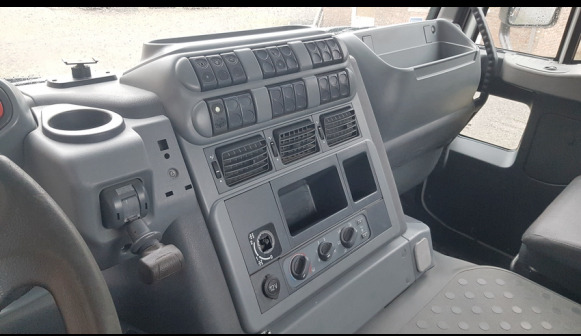 Camion porte container + container 11 m³ Iveco Trakker 380 - Контейнеровоз/ Змінний кузов вантажівка: фото 3 Camion porte container + container 11 m³ Iveco Trakker 380 - Контейнеровоз/ Змінний кузов вантажівка: фото 3