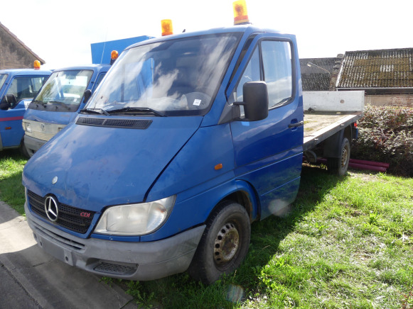 Camionnette plateau Mercedes 308 CDI-D (2002-313.444 km) - Легка бортова вантажівка: фото 2 Camionnette plateau Mercedes 308 CDI-D (2002-313.444 km) - Легка бортова вантажівка: фото 2