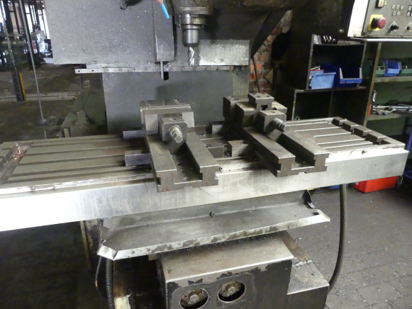 Fraiseuse universelle CNC 3 axes Abene - Фрезерний верстат: фото 3 Fraiseuse universelle CNC 3 axes Abene - Фрезерний верстат: фото 3