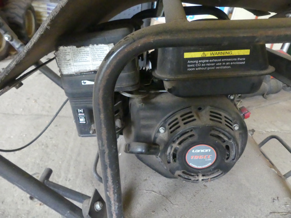 Plaque vibrante thermique Lumas VP100 - Віброплита: фото 4 Plaque vibrante thermique Lumas VP100 - Віброплита: фото 4