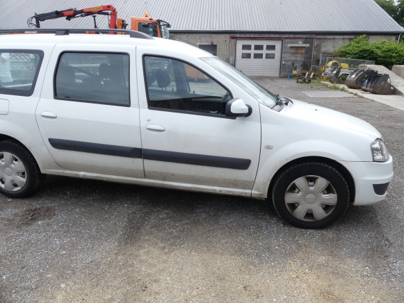 REF:1RFU370 - Voiture Dacia Logan Break SD (2012-63.842 km) - Легковий автомобіль: фото 3 REF:1RFU370 - Voiture Dacia Logan Break SD (2012-63.842 km) - Легковий автомобіль: фото 3
