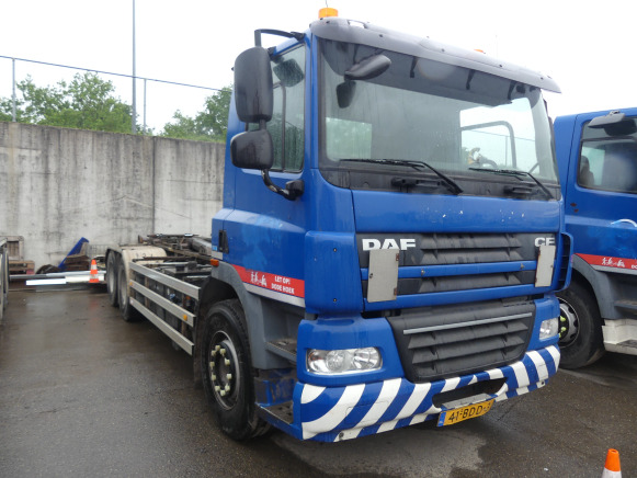 REF:41-BDD-3 - Camion porte container DAF FAS CF 85 (2013-417.489 km) - Контейнеровоз/ Змінний кузов вантажівка: фото 2 REF:41-BDD-3 - Camion porte container DAF FAS CF 85 (2013-417.489 km) - Контейнеровоз/ Змінний кузов вантажівка: фото 2
