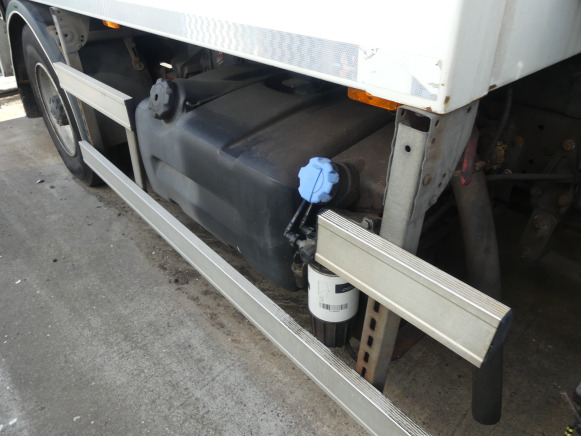 REF:68420 - Camion poubelle Renault Midlum 180DXI (2013-115.450 km) - Сміттєвози: фото 4 REF:68420 - Camion poubelle Renault Midlum 180DXI (2013-115.450 km) - Сміттєвози: фото 4