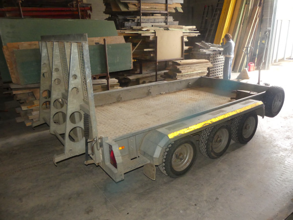 Remorque porte engin triple essieu Nugent Trailers PT126TRI - Причіп для перевезення спецтехніки: фото 3 Remorque porte engin triple essieu Nugent Trailers PT126TRI - Причіп для перевезення спецтехніки: фото 3