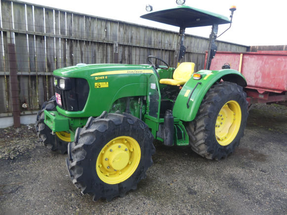 Tracteur John Deere 5065 E - Трактор: фото 1 Tracteur John Deere 5065 E - Трактор: фото 1