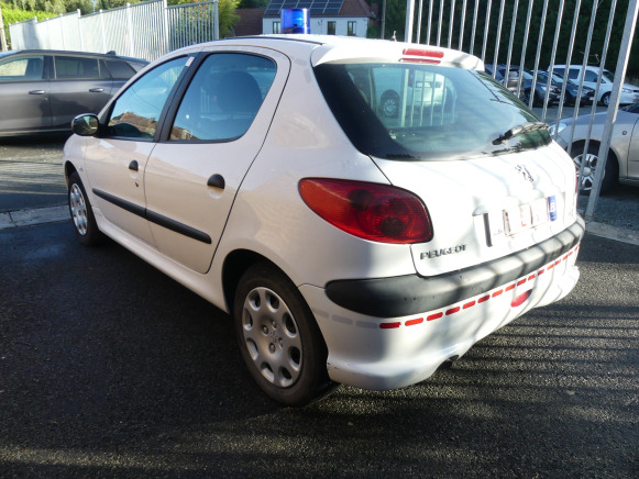 Voiture Peugeot 206 (2006-87.764 km) - Легковий автомобіль: фото 4 Voiture Peugeot 206 (2006-87.764 km) - Легковий автомобіль: фото 4