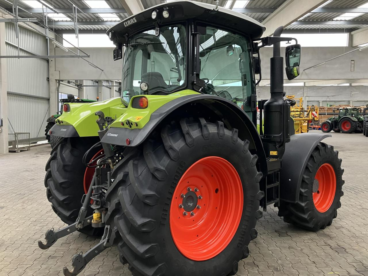 CLAAS Arion 550 - Трактор: фото 4 CLAAS Arion 550 - Трактор: фото 4