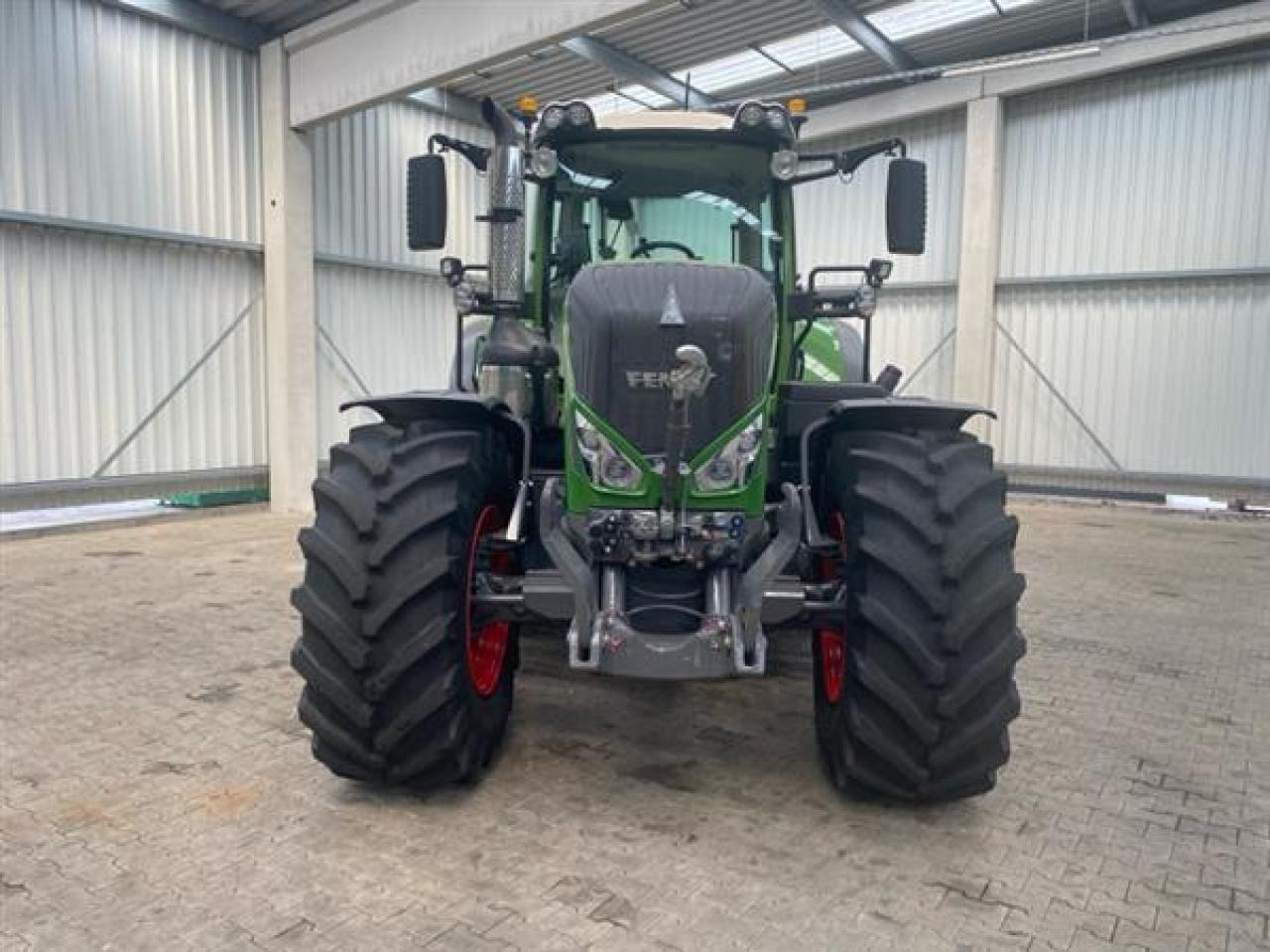 Fendt 828 ProfiPlus - Трактор: фото 5 Fendt 828 ProfiPlus - Трактор: фото 5