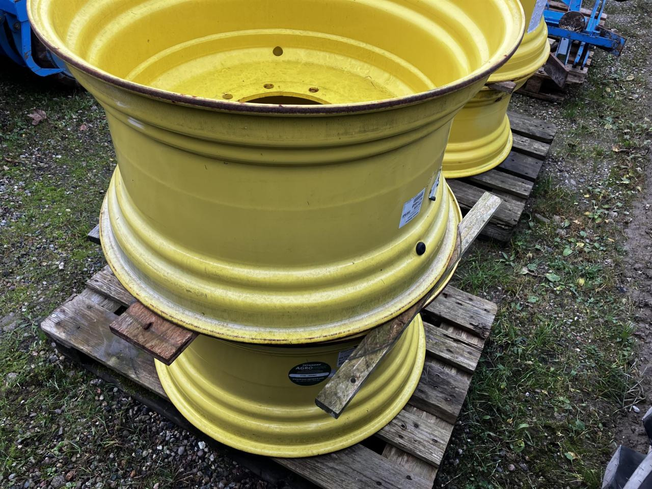 John Deere 18x30 - Шина в категорії Сільськогосподарська техніка: фото 5 John Deere 18x30 - Шина в категорії Сільськогосподарська техніка: фото 5