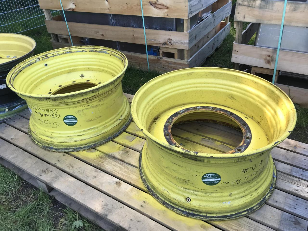 John Deere 18x34 - Шина в категорії Сільськогосподарська техніка: фото 1 John Deere 18x34 - Шина в категорії Сільськогосподарська техніка: фото 1