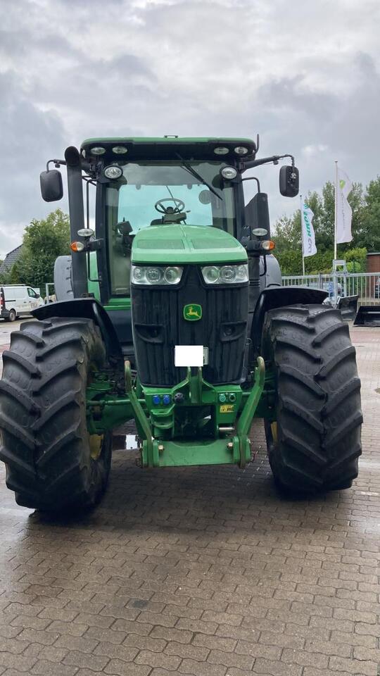John Deere 7230R - Трактор: фото 3 John Deere 7230R - Трактор: фото 3