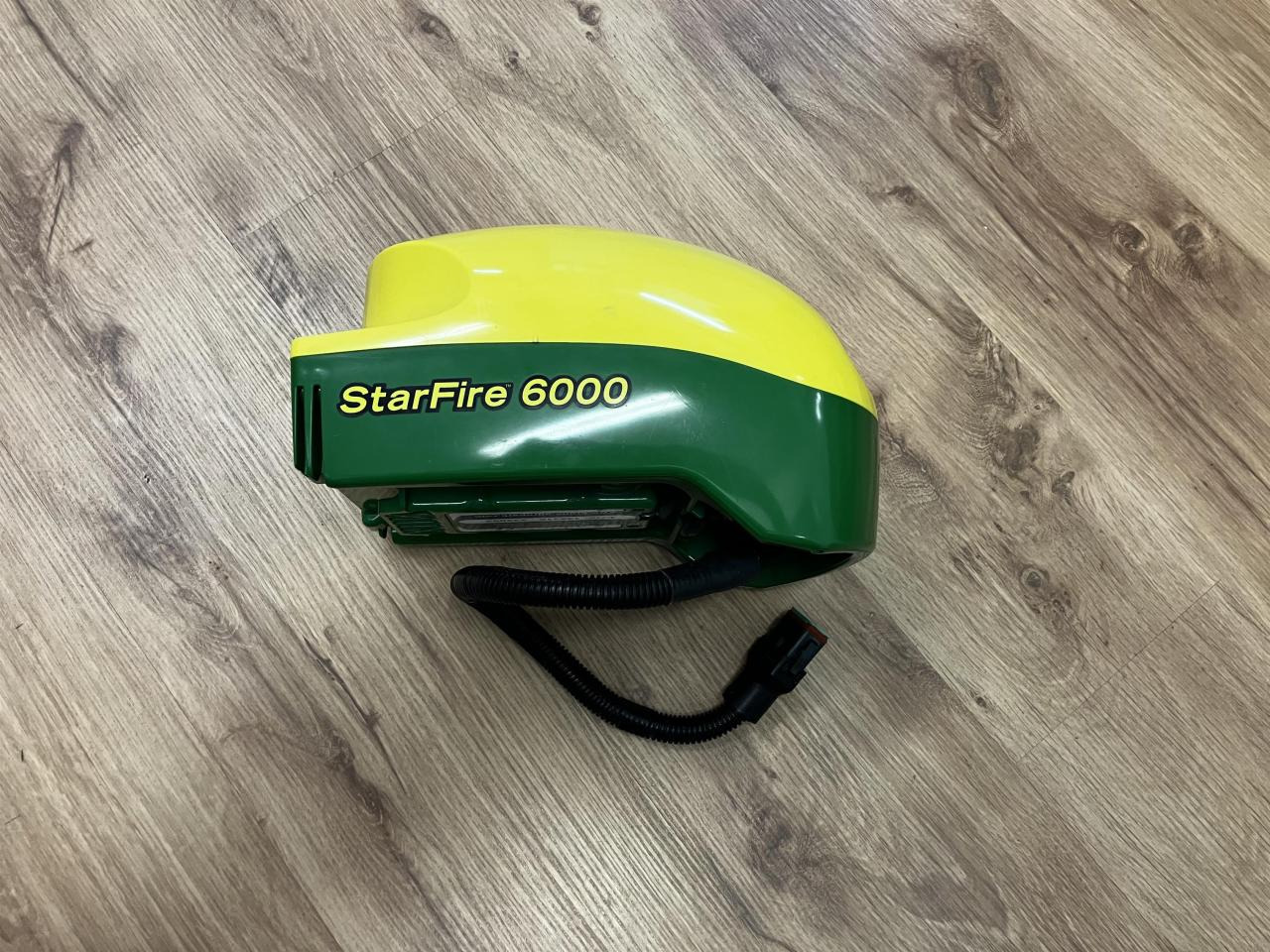 John Deere SF6000 SF3, M-RTK - Навігаційна система в категорії Сільськогосподарська техніка: фото 3 John Deere SF6000 SF3, M-RTK - Навігаційна система в категорії Сільськогосподарська техніка: фото 3