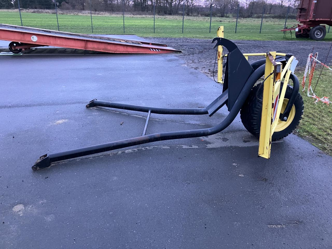 Kemper 400F - Навісне обладнання для комбайна: фото 3 Kemper 400F - Навісне обладнання для комбайна: фото 3