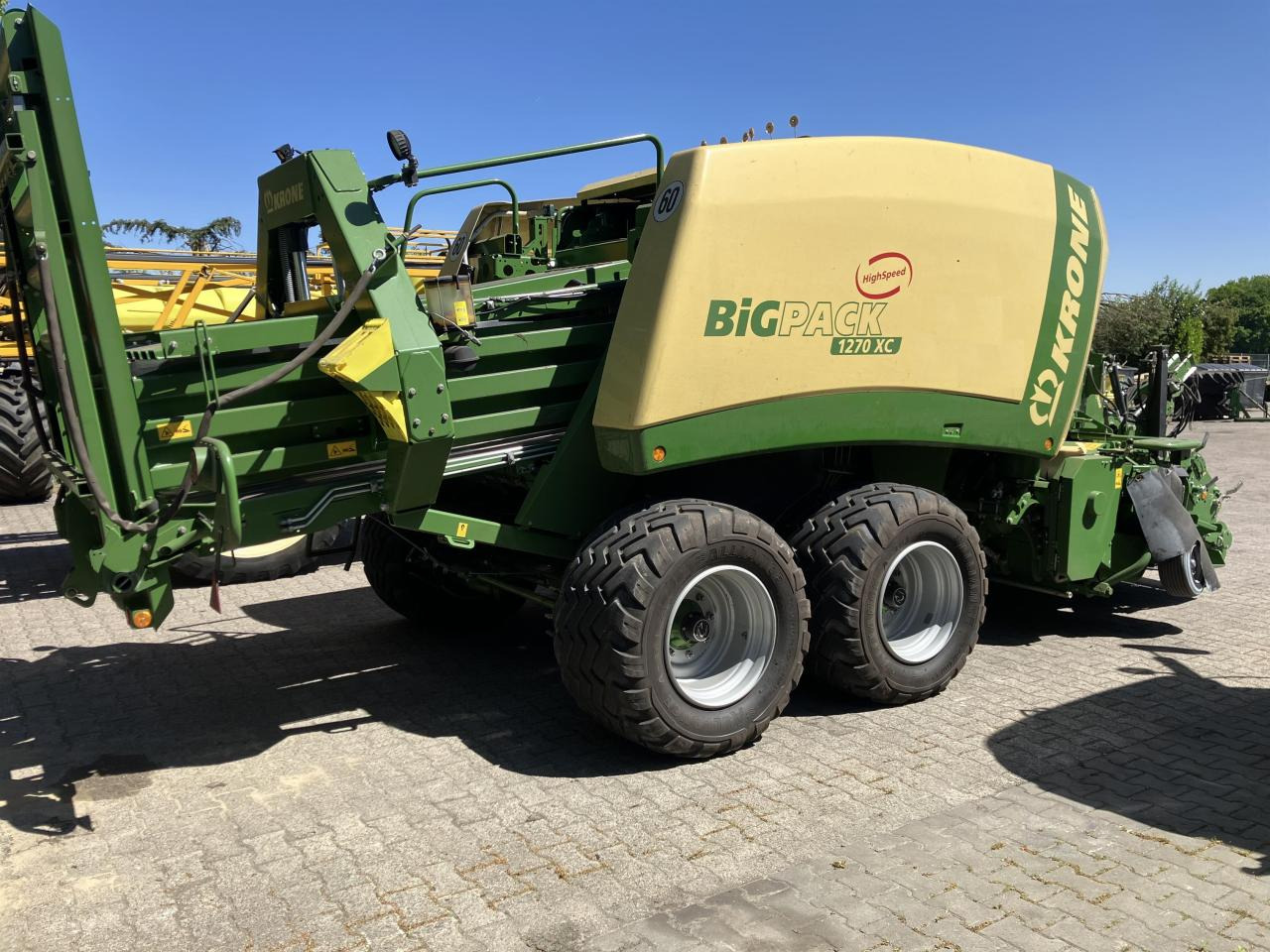 Krone Big Pack 1270 XC - Прес-підбирач тюковий: фото 2 Krone Big Pack 1270 XC - Прес-підбирач тюковий: фото 2