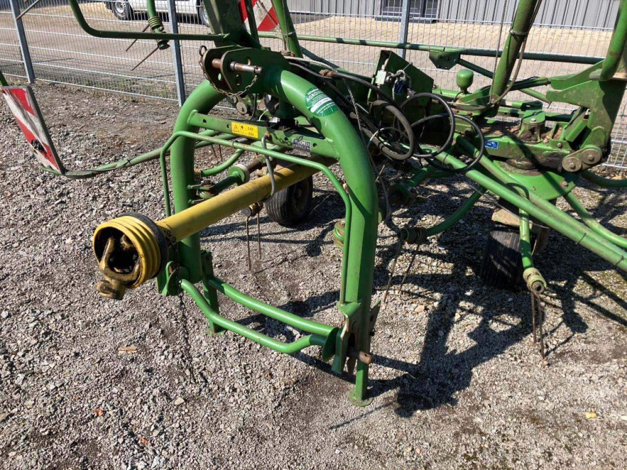 Krone KW7.70/6x7 - Сіноворушилка: фото 3 Krone KW7.70/6x7 - Сіноворушилка: фото 3