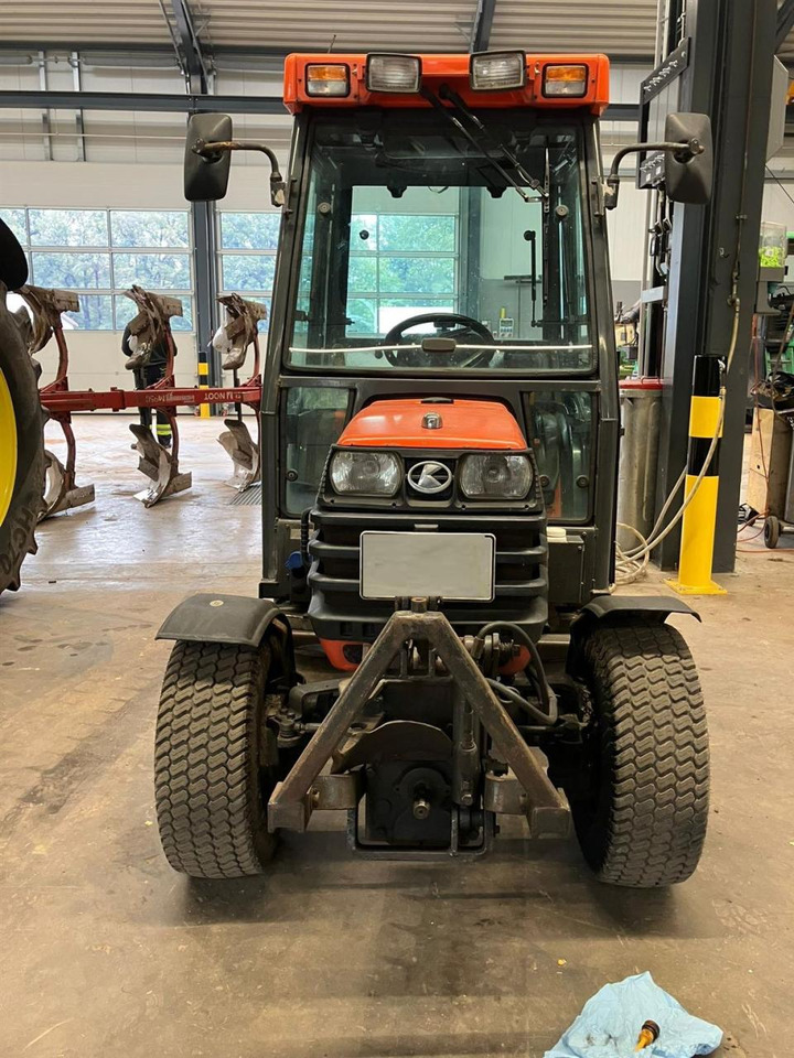 Kubota B2110 - Комунальний трактор: фото 2 Kubota B2110 - Комунальний трактор: фото 2