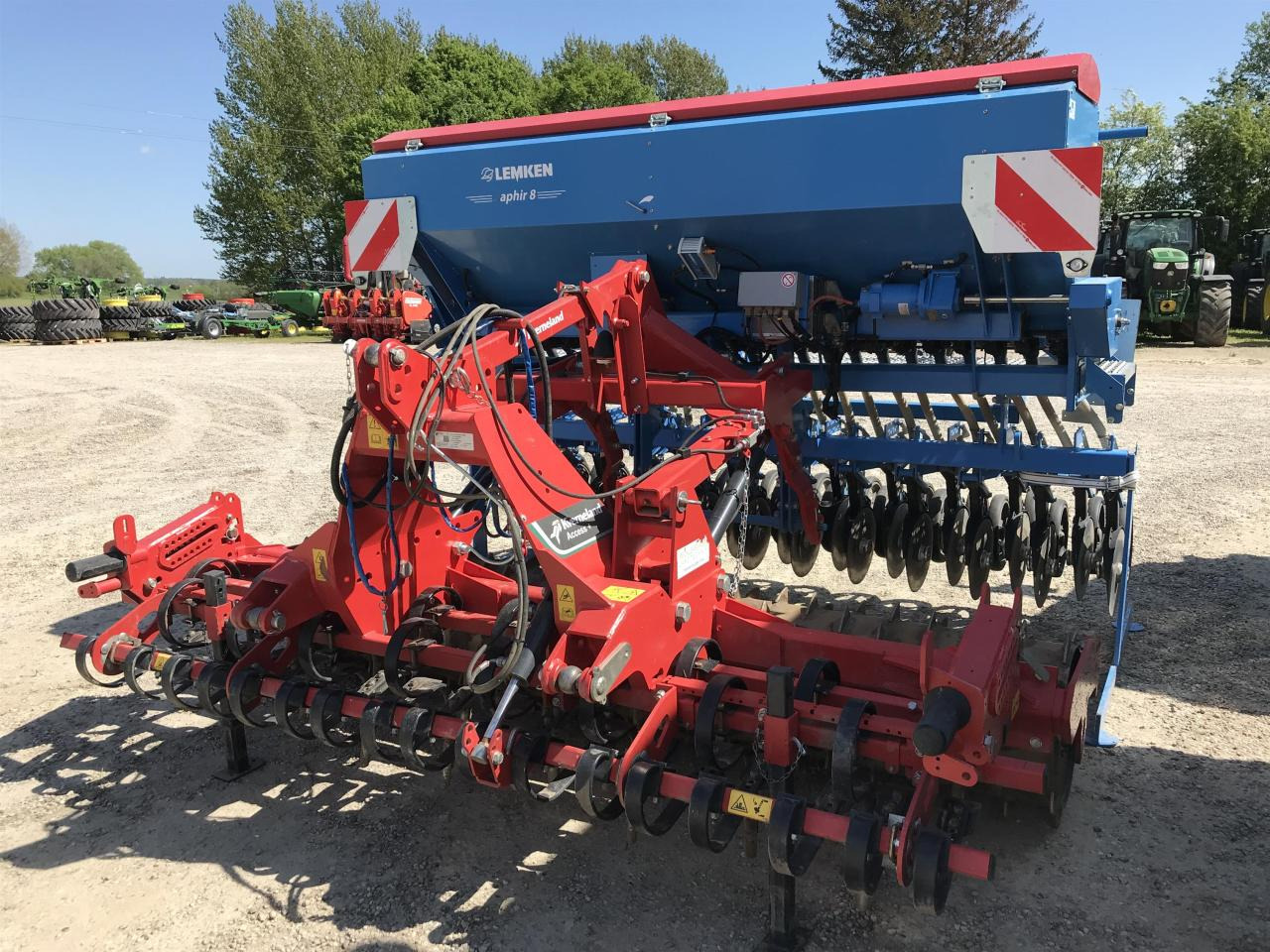 Lemken Saphir 8 Autoload - Сівалка: фото 1 Lemken Saphir 8 Autoload - Сівалка: фото 1