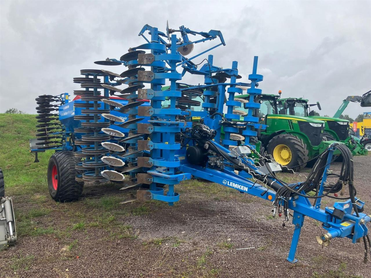 Lemken Solitair 9/450KA-DS - Сівалка: фото 1 Lemken Solitair 9/450KA-DS - Сівалка: фото 1