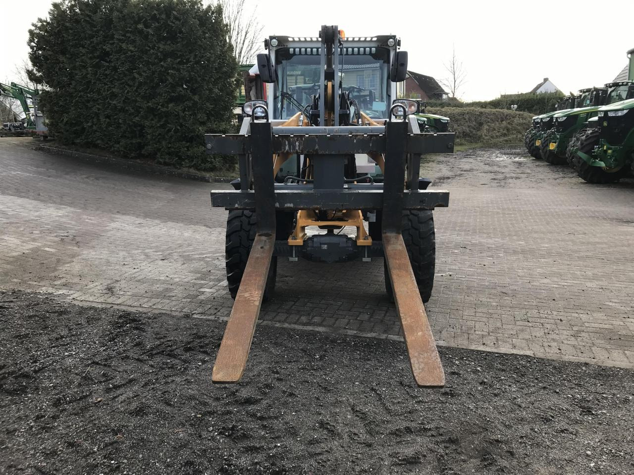 Liebherr 506 Compact - Колісний навантажувач: фото 4 Liebherr 506 Compact - Колісний навантажувач: фото 4