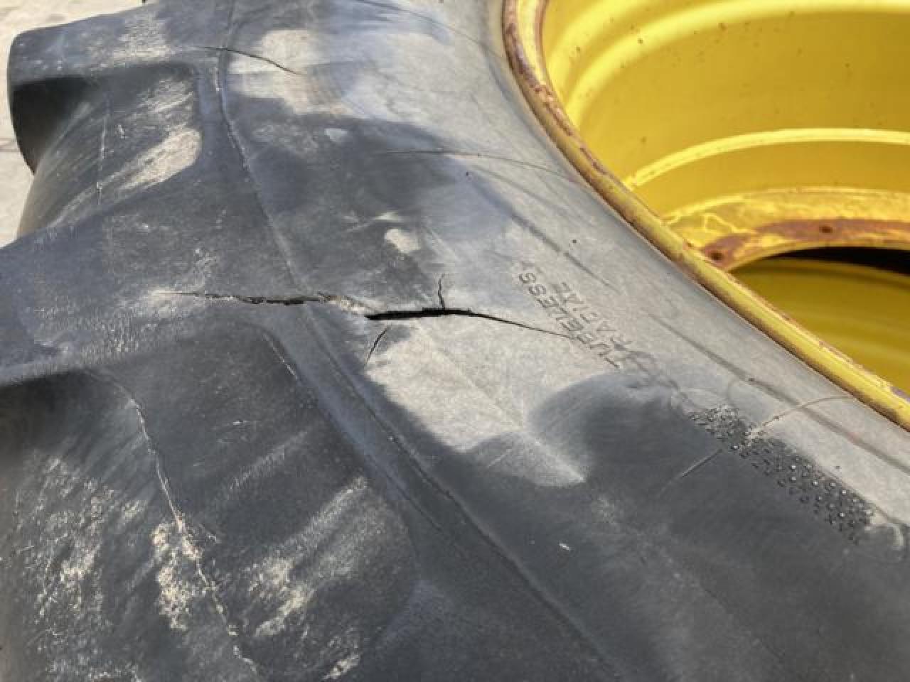 Michelin 620/70R46 - Шина в категорії Сільськогосподарська техніка: фото 2 Michelin 620/70R46 - Шина в категорії Сільськогосподарська техніка: фото 2