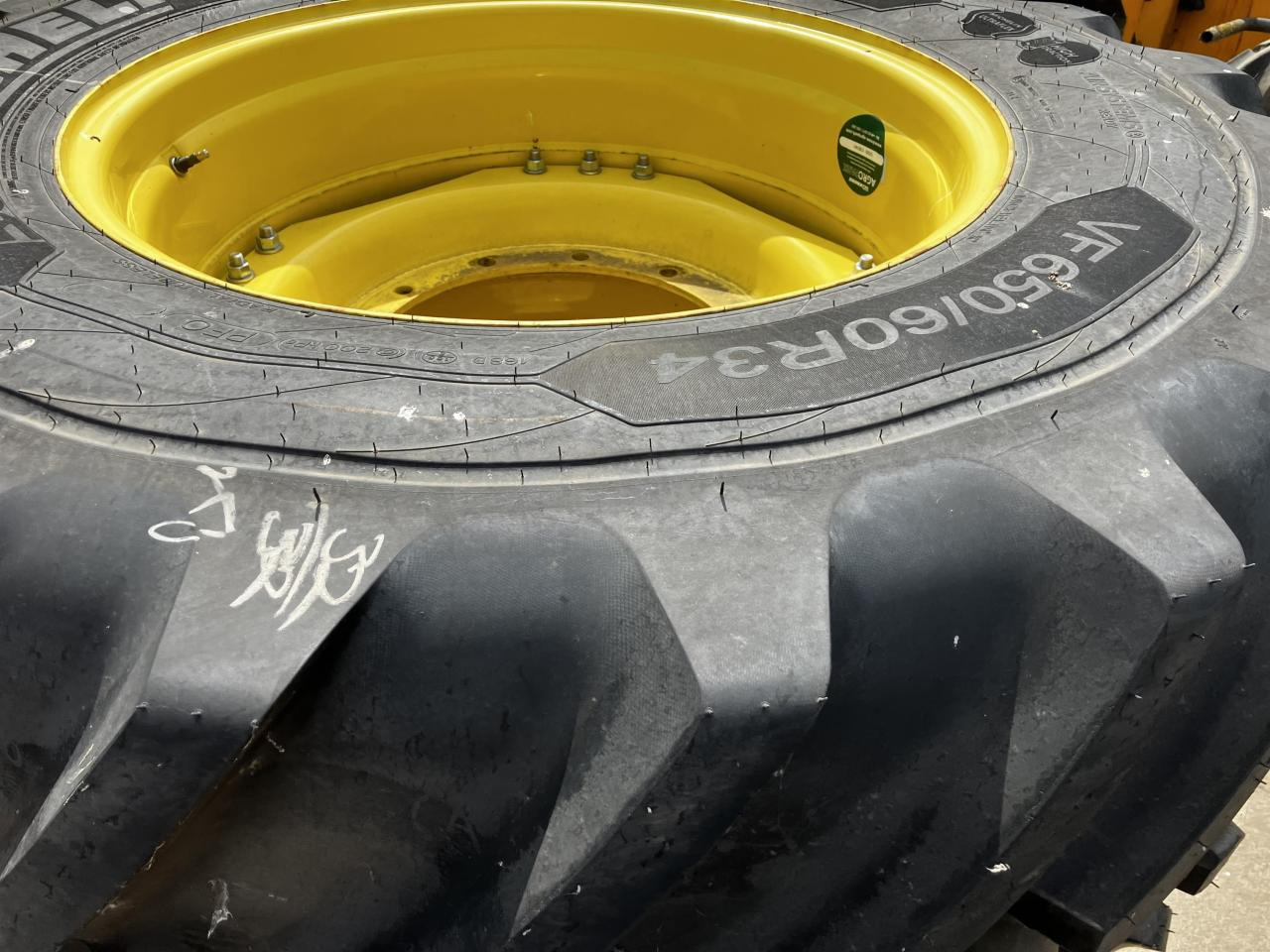 Michelin 650/60R34 VF - Шина в категорії Сільськогосподарська техніка: фото 3 Michelin 650/60R34 VF - Шина в категорії Сільськогосподарська техніка: фото 3