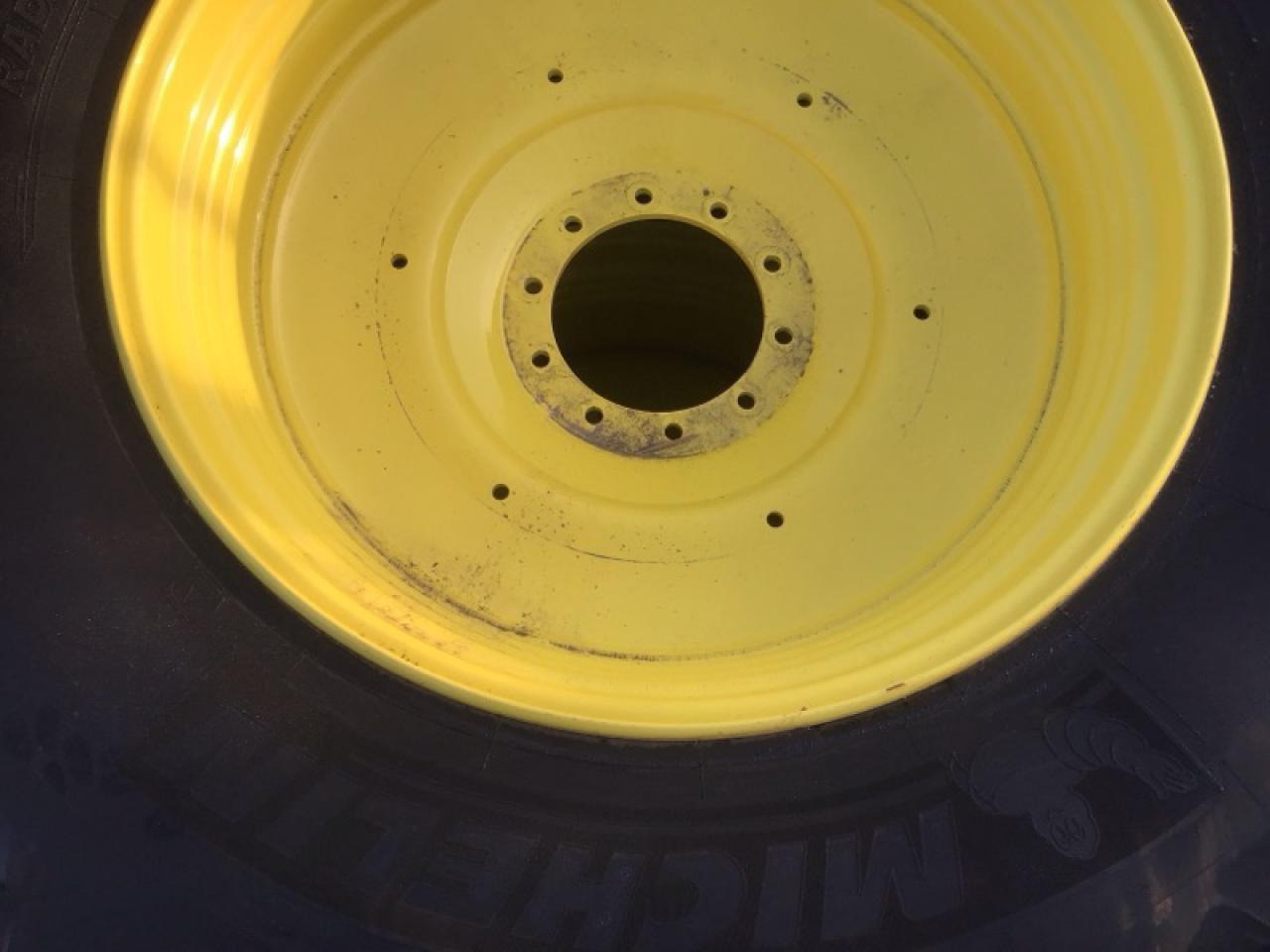 Michelin 710/70R42 - Шина в категорії Сільськогосподарська техніка: фото 3 Michelin 710/70R42 - Шина в категорії Сільськогосподарська техніка: фото 3