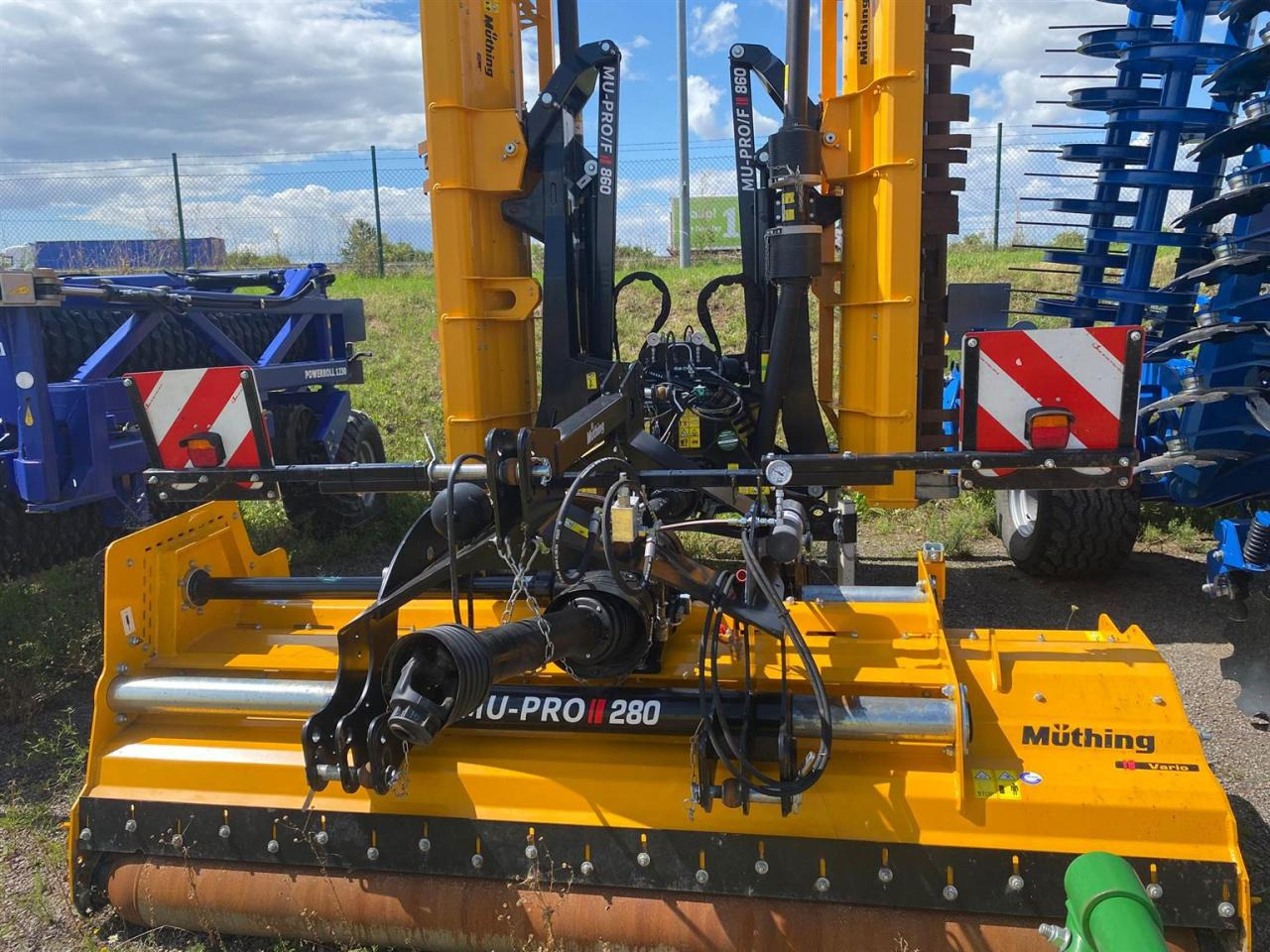 Müthing MU-PRO/F 860 Vario - Косарка-подрібнювач: фото 1 Müthing MU-PRO/F 860 Vario - Косарка-подрібнювач: фото 1