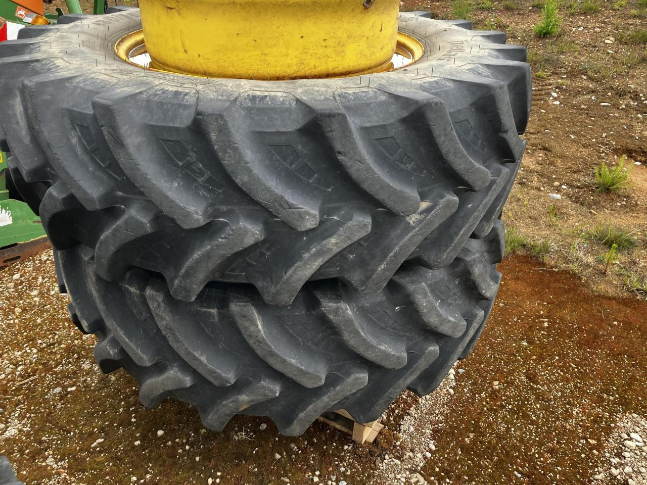 Petlas 480/70R34 - Шина в категорії Сільськогосподарська техніка: фото 1 Petlas 480/70R34 - Шина в категорії Сільськогосподарська техніка: фото 1