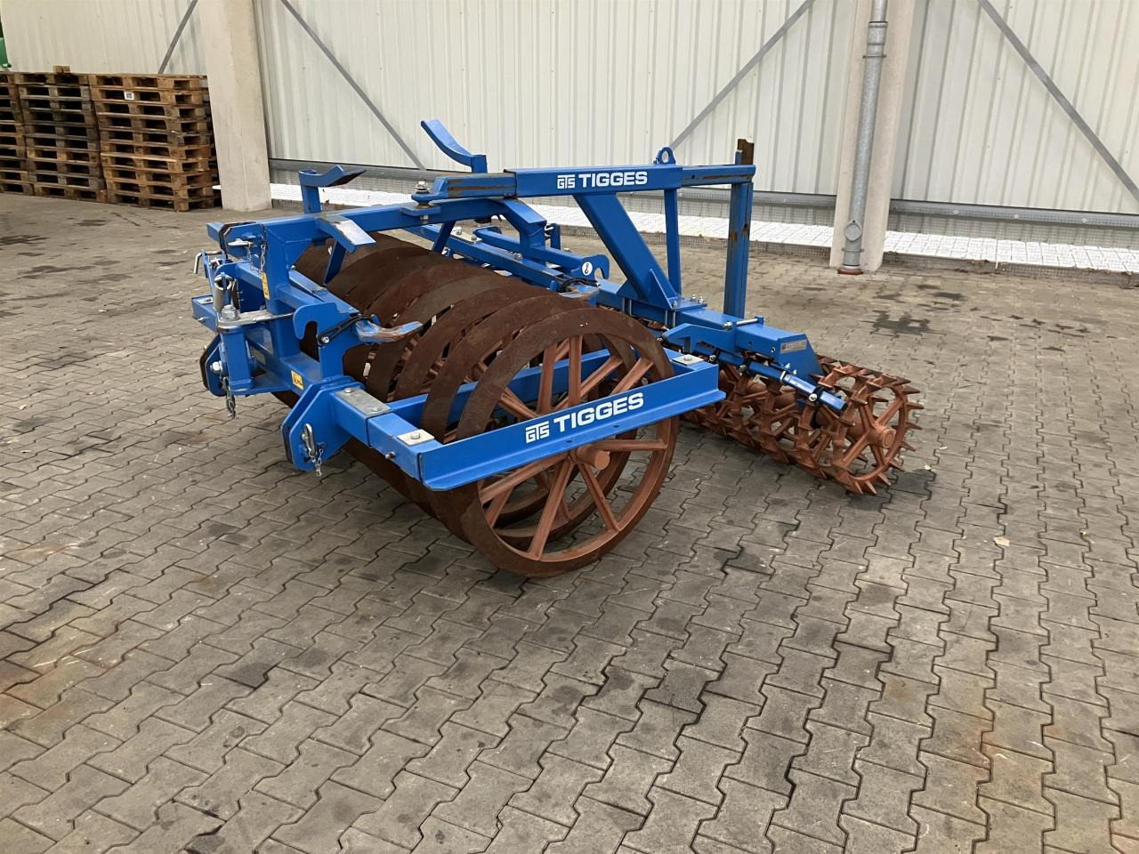 Tigges UPN 900-210 - Каток польовий: фото 1 Tigges UPN 900-210 - Каток польовий: фото 1