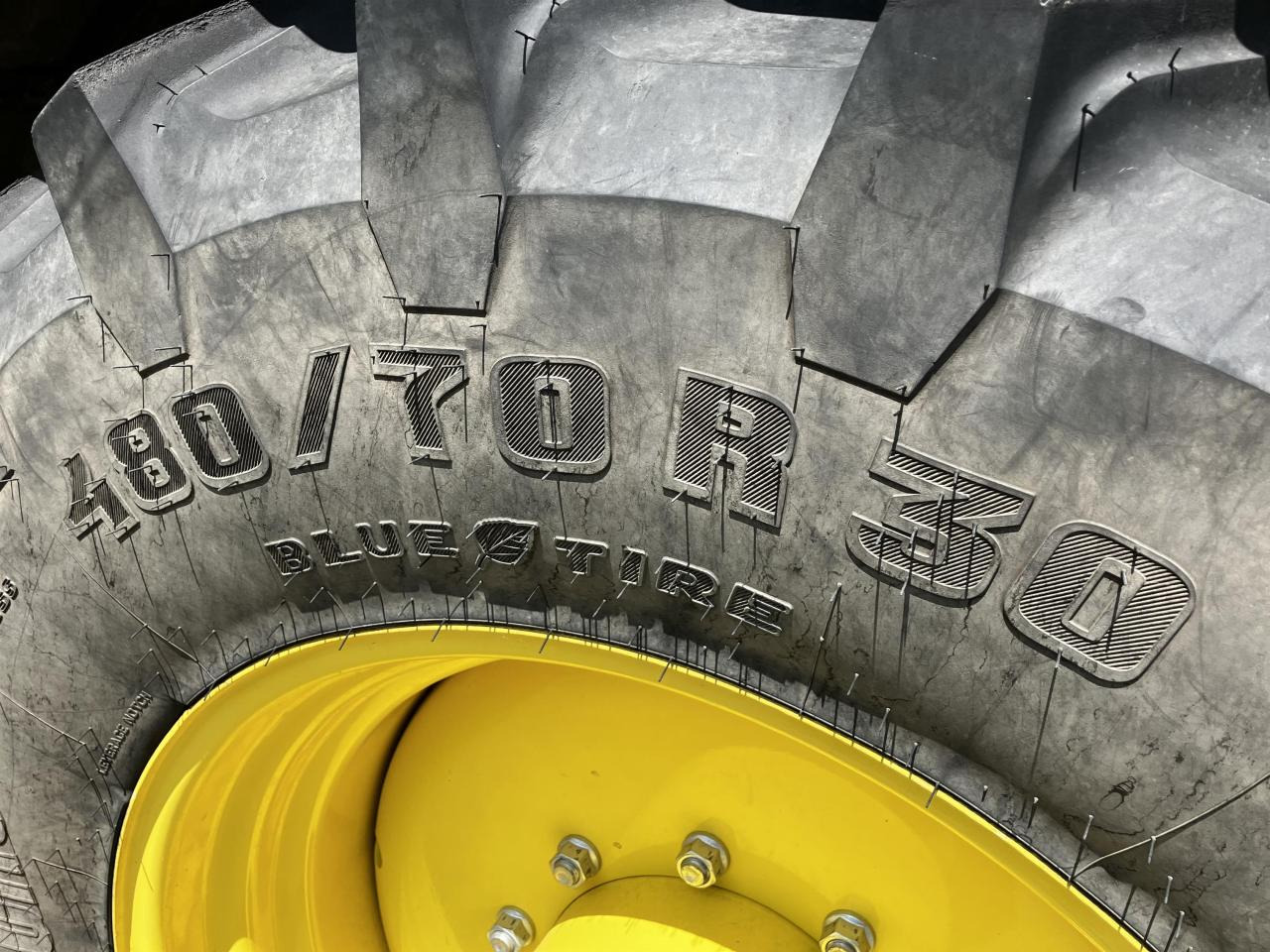 Trelleborg 480/70R30 - Шина в категорії Сільськогосподарська техніка: фото 5 Trelleborg 480/70R30 - Шина в категорії Сільськогосподарська техніка: фото 5