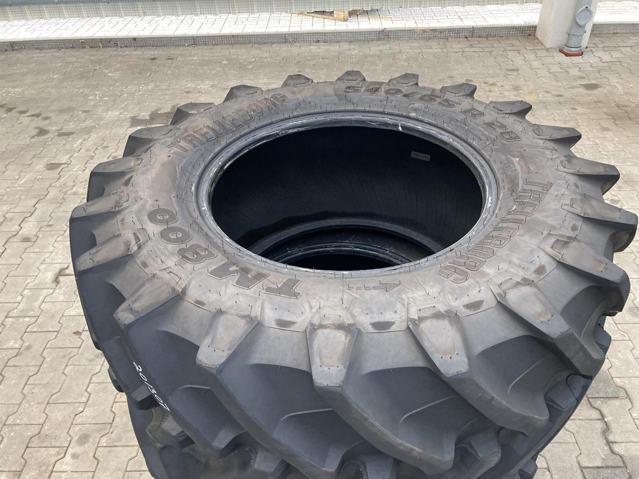 Trelleborg 540/65R28 - Шина в категорії Сільськогосподарська техніка: фото 2 Trelleborg 540/65R28 - Шина в категорії Сільськогосподарська техніка: фото 2