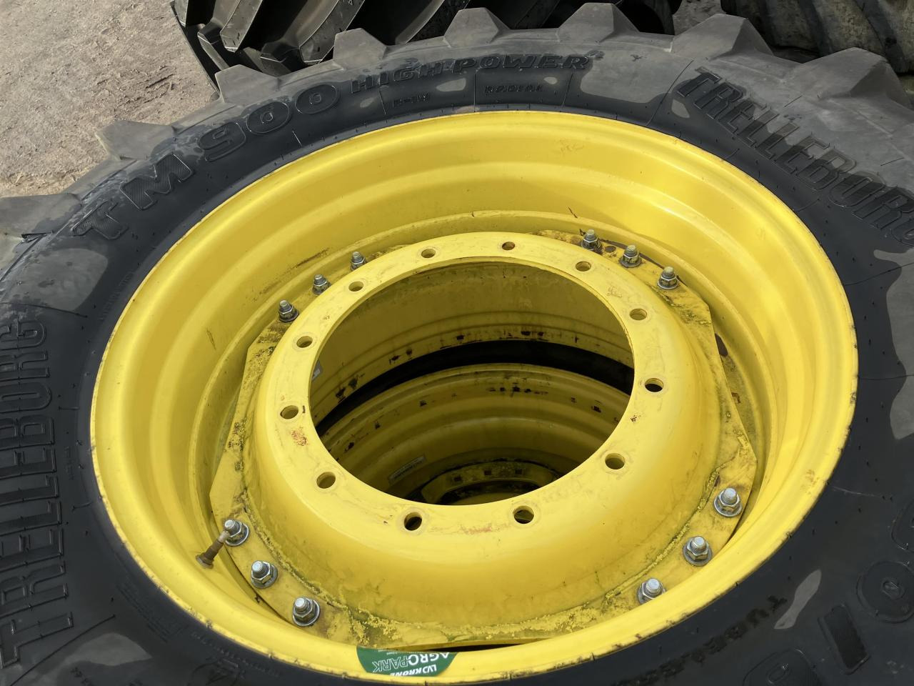 Trelleborg 650/60R34 - Шина в категорії Сільськогосподарська техніка: фото 4 Trelleborg 650/60R34 - Шина в категорії Сільськогосподарська техніка: фото 4