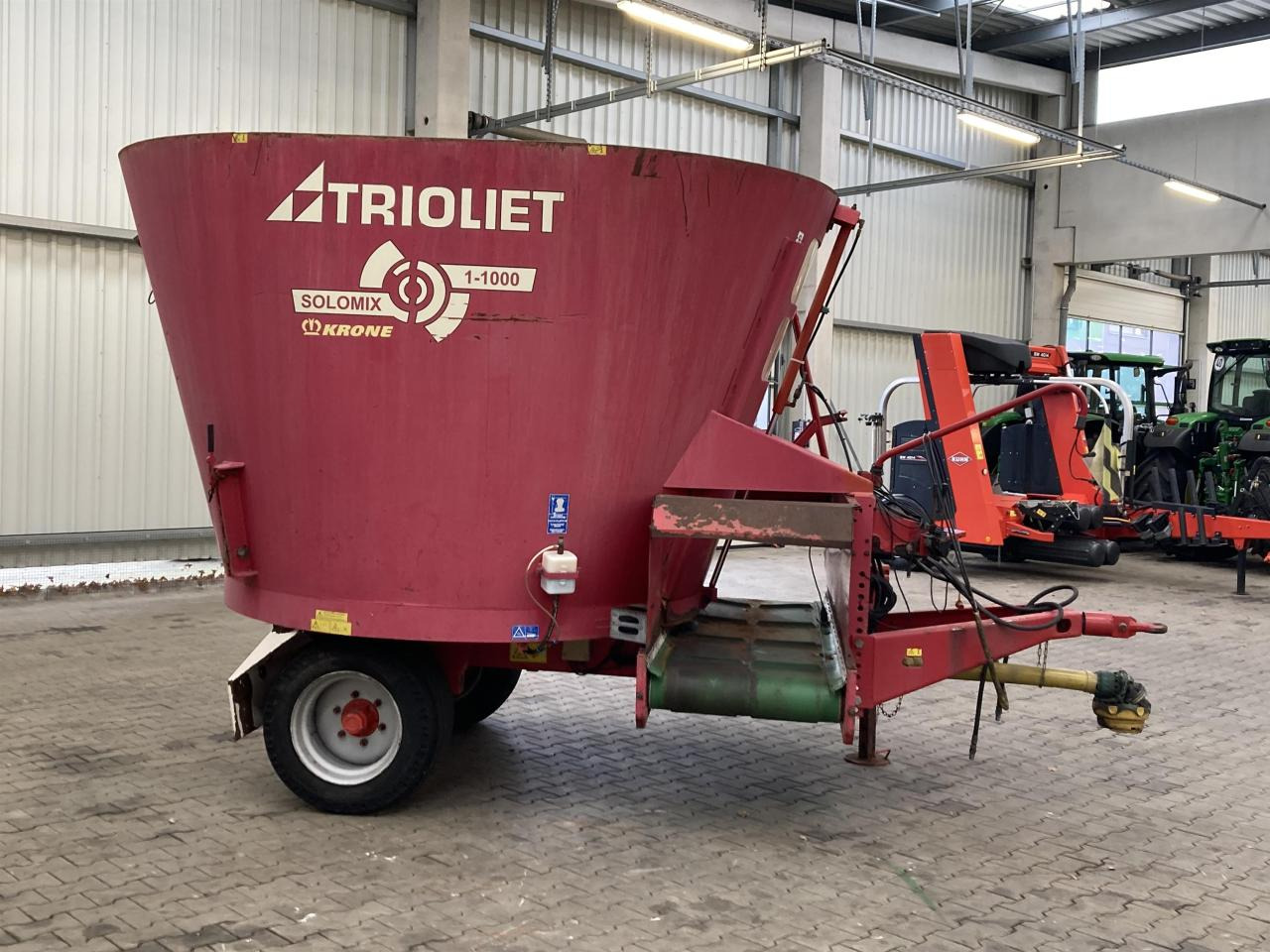 Trioliet Solomix 1 VL 1000 - Кормороздавач: фото 3 Trioliet Solomix 1 VL 1000 - Кормороздавач: фото 3