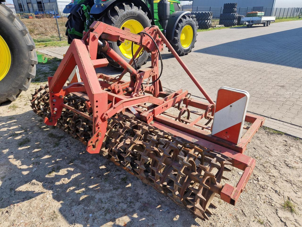 UNBEKANNT SBK 300 - Культиватор: фото 2 UNBEKANNT SBK 300 - Культиватор: фото 2