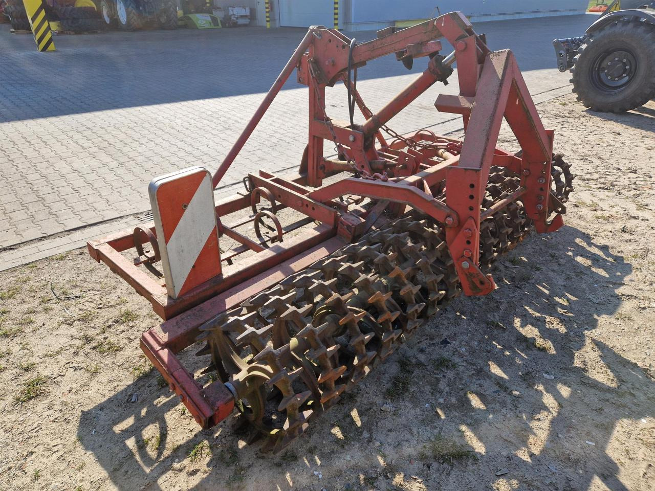 UNBEKANNT SBK 300 - Культиватор: фото 3 UNBEKANNT SBK 300 - Культиватор: фото 3