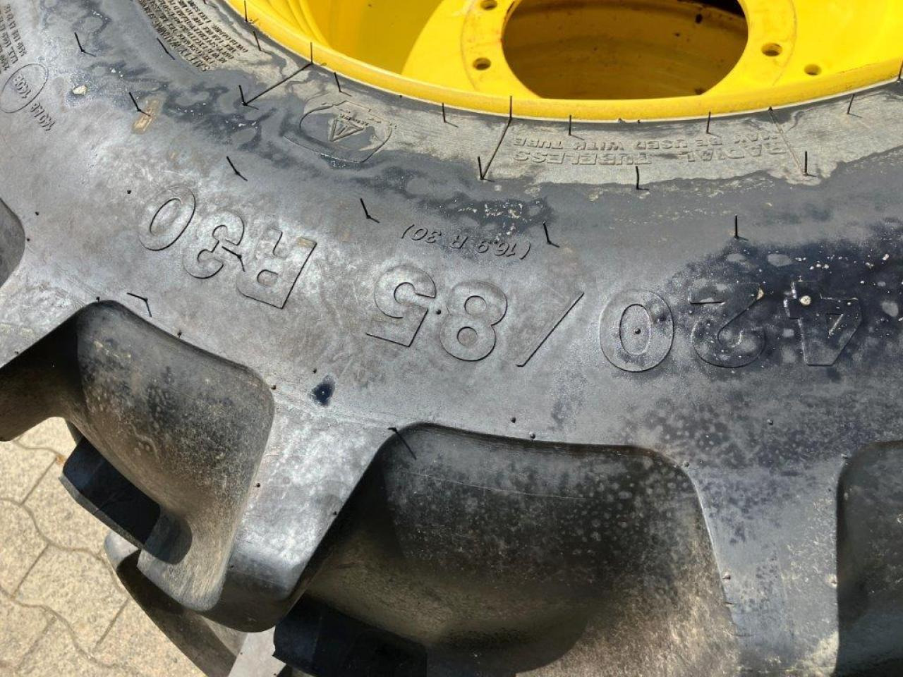 Vredestein 420/85R30 - Шина в категорії Сільськогосподарська техніка: фото 5 Vredestein 420/85R30 - Шина в категорії Сільськогосподарська техніка: фото 5