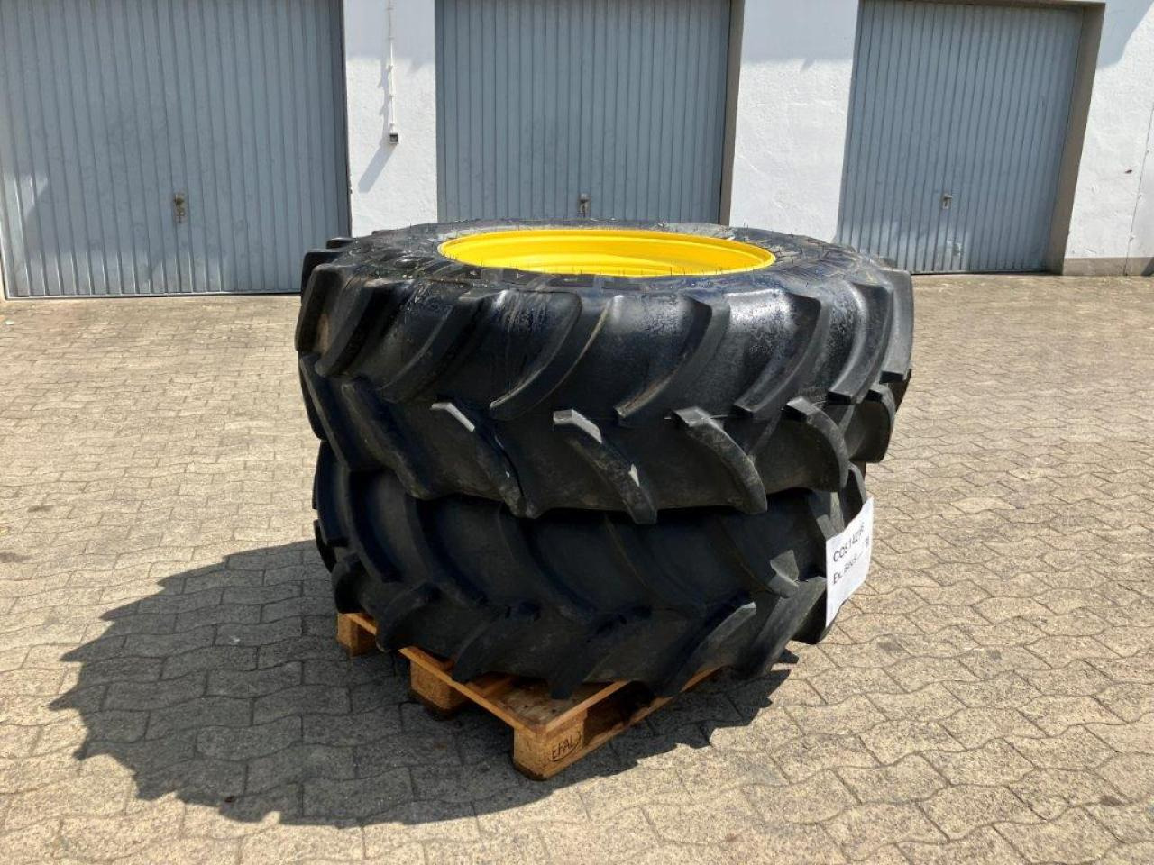 Vredestein 420/85R30 - Шина в категорії Сільськогосподарська техніка: фото 1 Vredestein 420/85R30 - Шина в категорії Сільськогосподарська техніка: фото 1