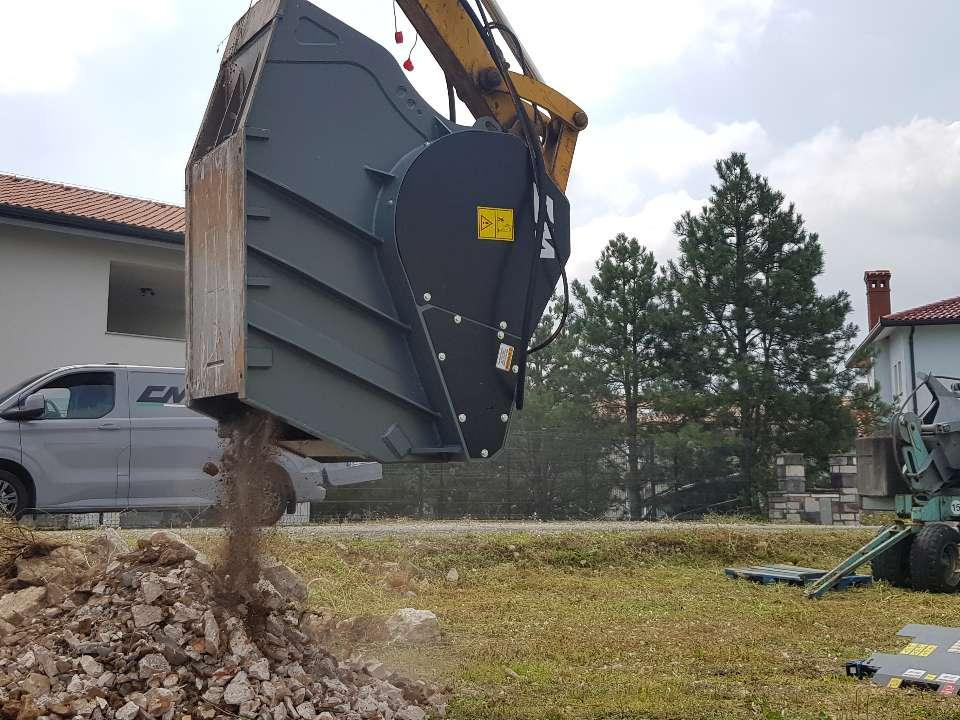 CM Crusher CBF 60 Crusher Bucket - Ківш в категорії Екскаватори: фото 4 CM Crusher CBF 60 Crusher Bucket - Ківш в категорії Екскаватори: фото 4