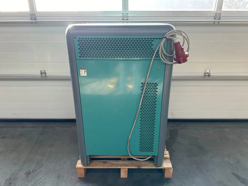 Повітряний компресор Airmec Concorde CXS 30 Elektrische Zuigercompressor 3 PK 400 L / min 10 Bar Silent As New !: фото 6 Повітряний компресор Airmec Concorde CXS 30 Elektrische Zuigercompressor 3 PK 400 L / min 10 Bar Silent As New !: фото 6