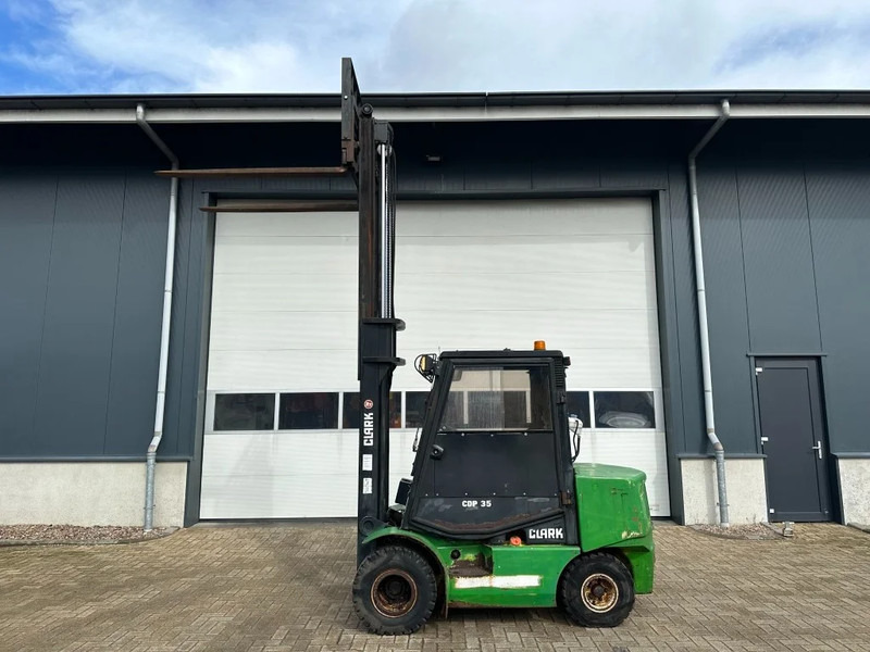 Clark CDP 35 Perkins 3.5 ton Duplex Sideshift Positioner Diesel Heftruck - Дизельний навантажувач: фото 3 Clark CDP 35 Perkins 3.5 ton Duplex Sideshift Positioner Diesel Heftruck - Дизельний навантажувач: фото 3